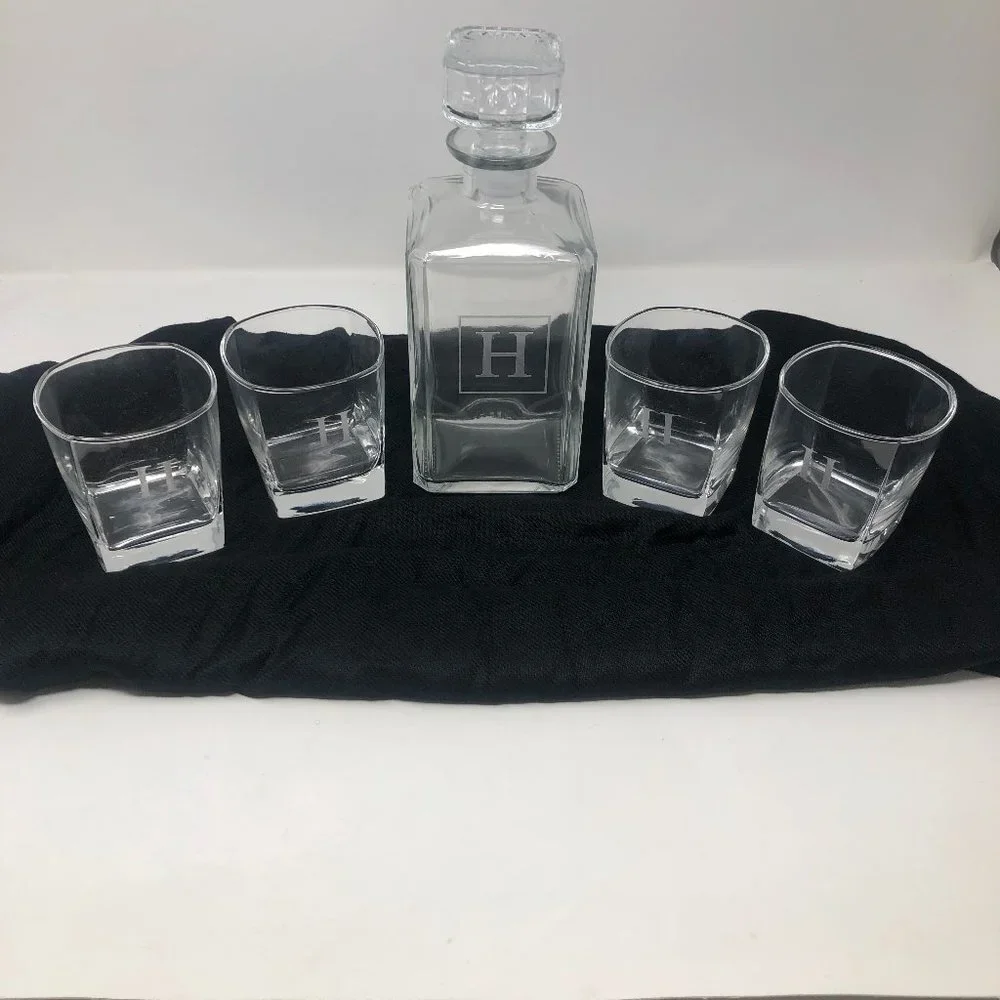 *H* Cathy's Concepts 5pc Monogrammed Decanter Set